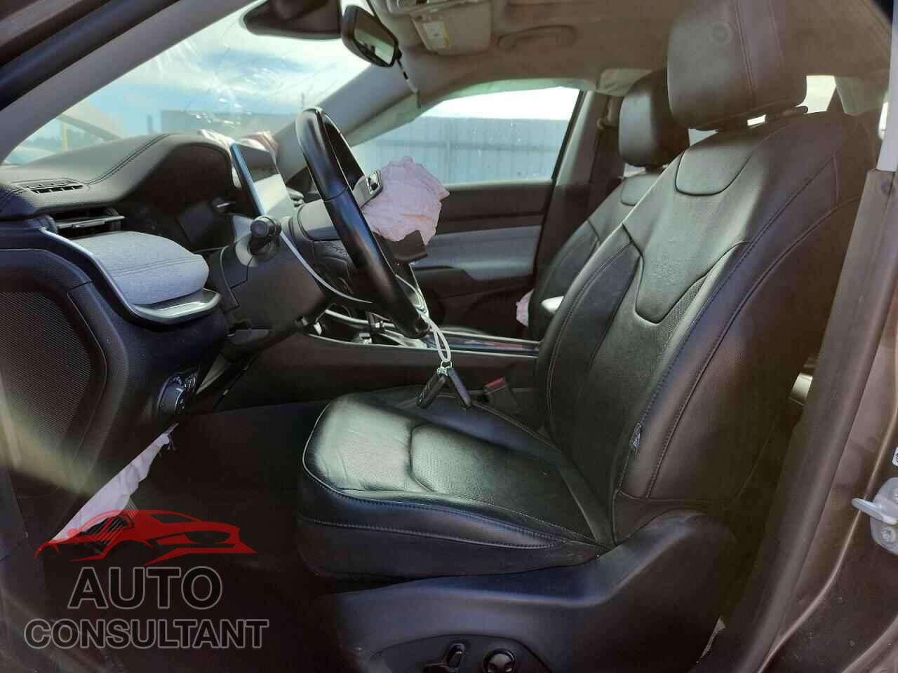 JEEP COMPASS 2022 - 3C4NJDFB2NT183317