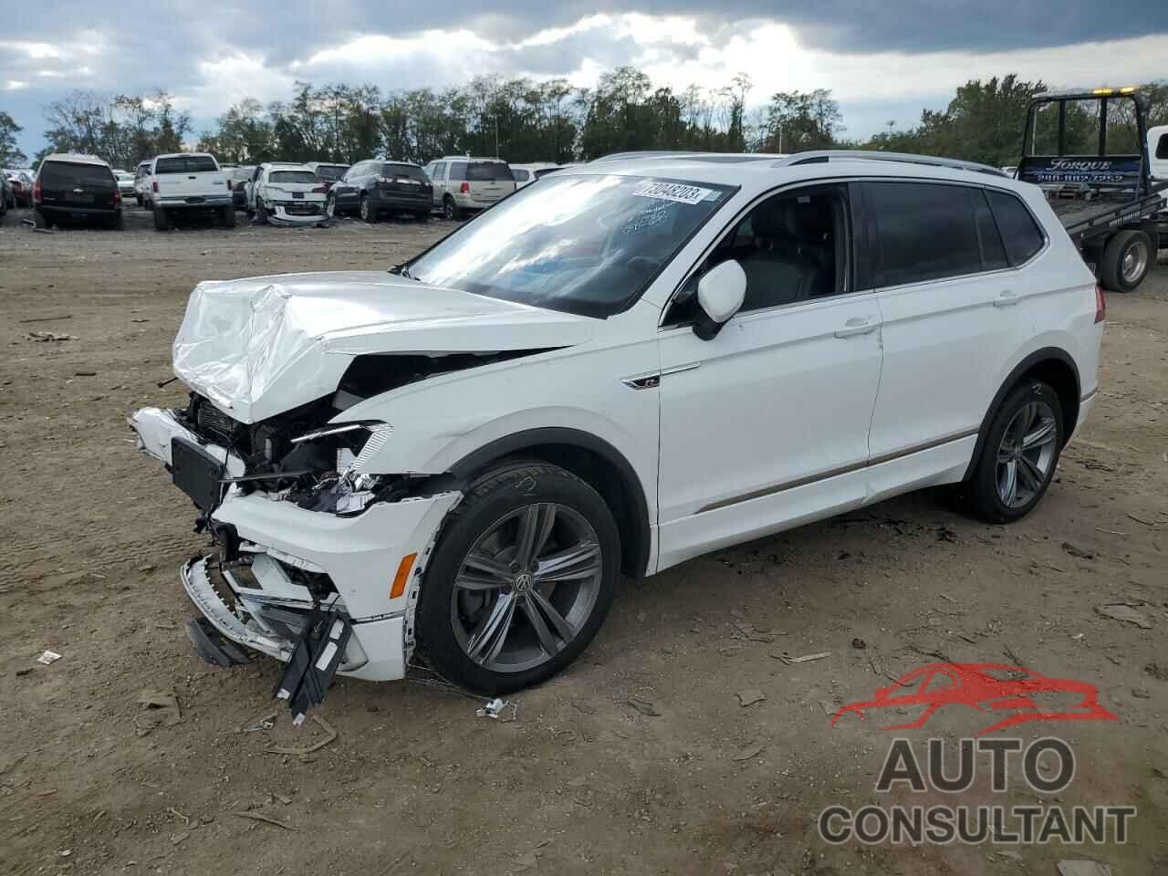 VOLKSWAGEN TIGUAN 2018 - 3VV2B7AX6JM163548