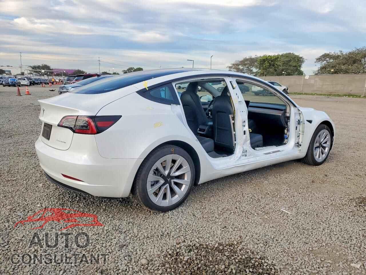 TESLA MODEL 3 2023 - 5YJ3E1EB4PF664800
