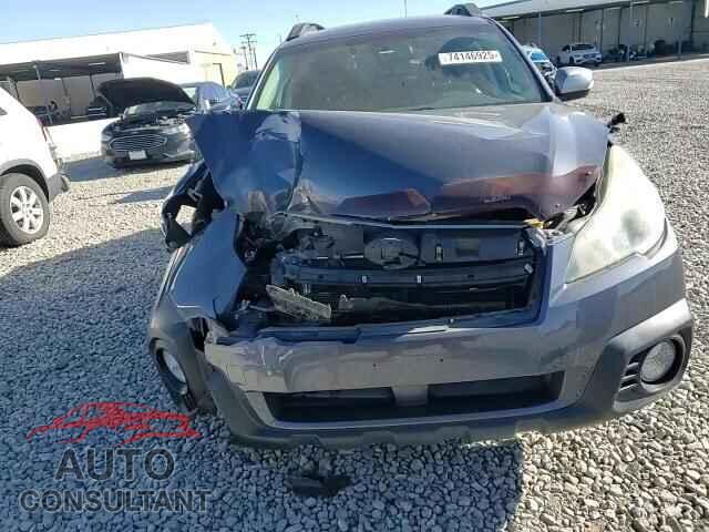 SUBARU OUTBACK 2014 - 4S4BRDPC4E2272001