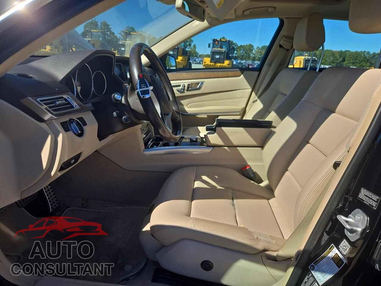 MERCEDES-BENZ E-CLASS 2015 - WDDHF5KB9FB118242