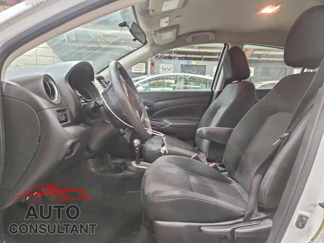 NISSAN VERSA 2017 - 3N1CN7AP2HL844898