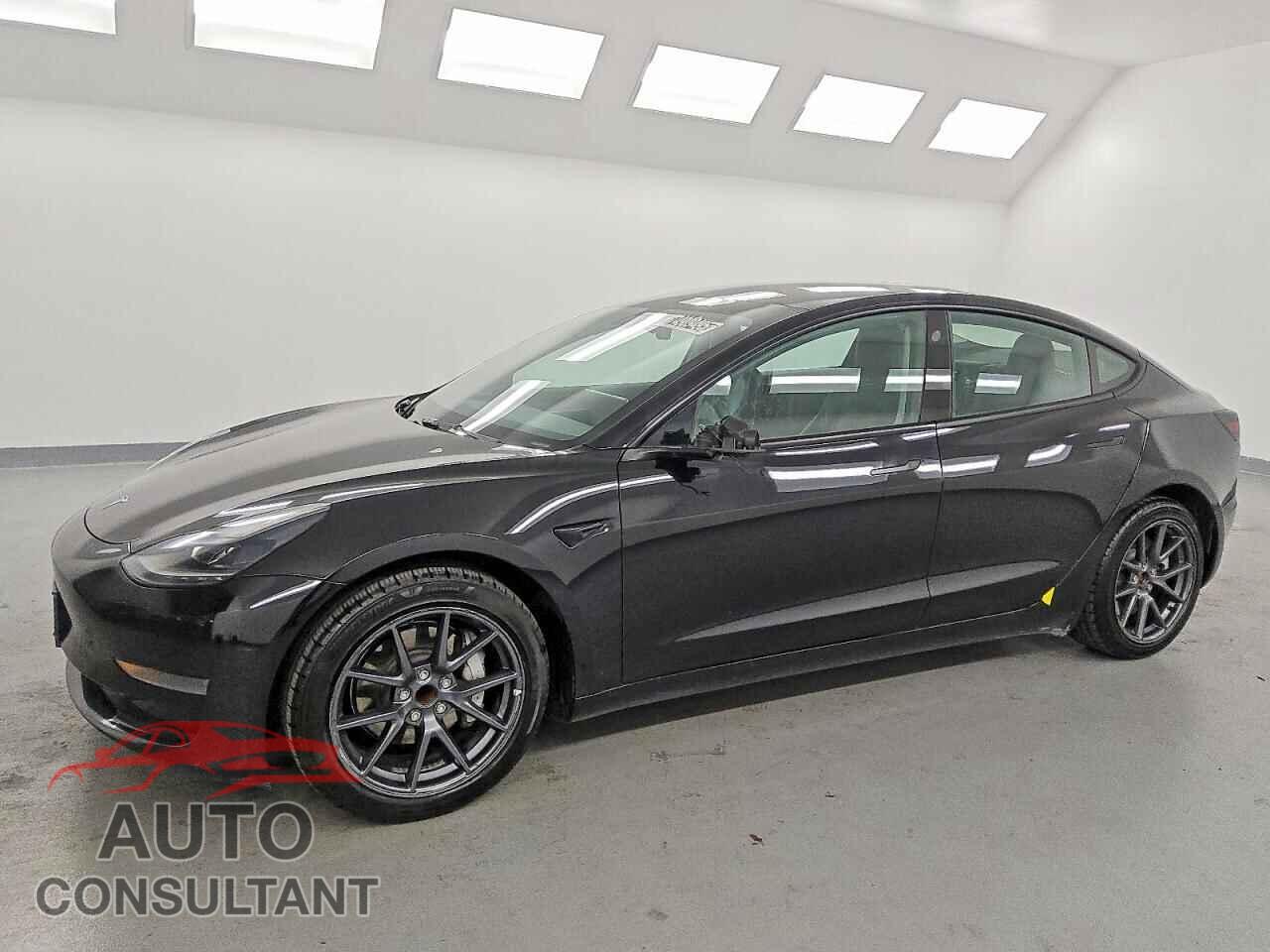 TESLA MODEL 3 2023 - 5YJ3E1EA2PF458883
