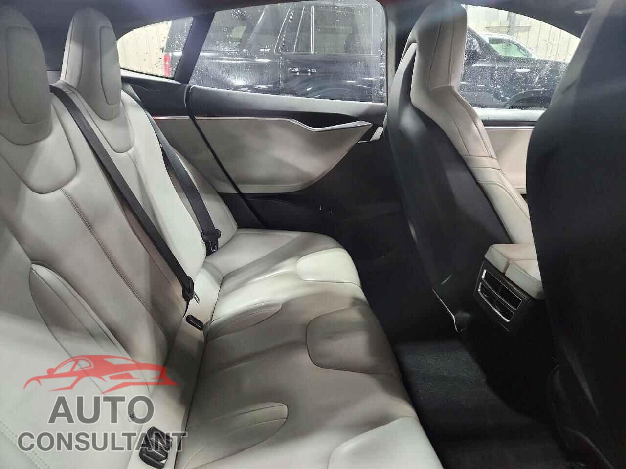 TESLA MODEL S 2016 - 5YJSA1E26GF149238
