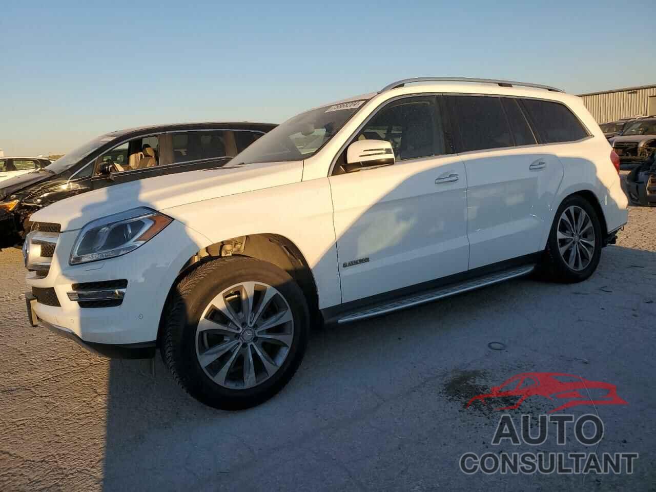MERCEDES-BENZ GL-CLASS 2015 - 4JGDF6EE2FA611430