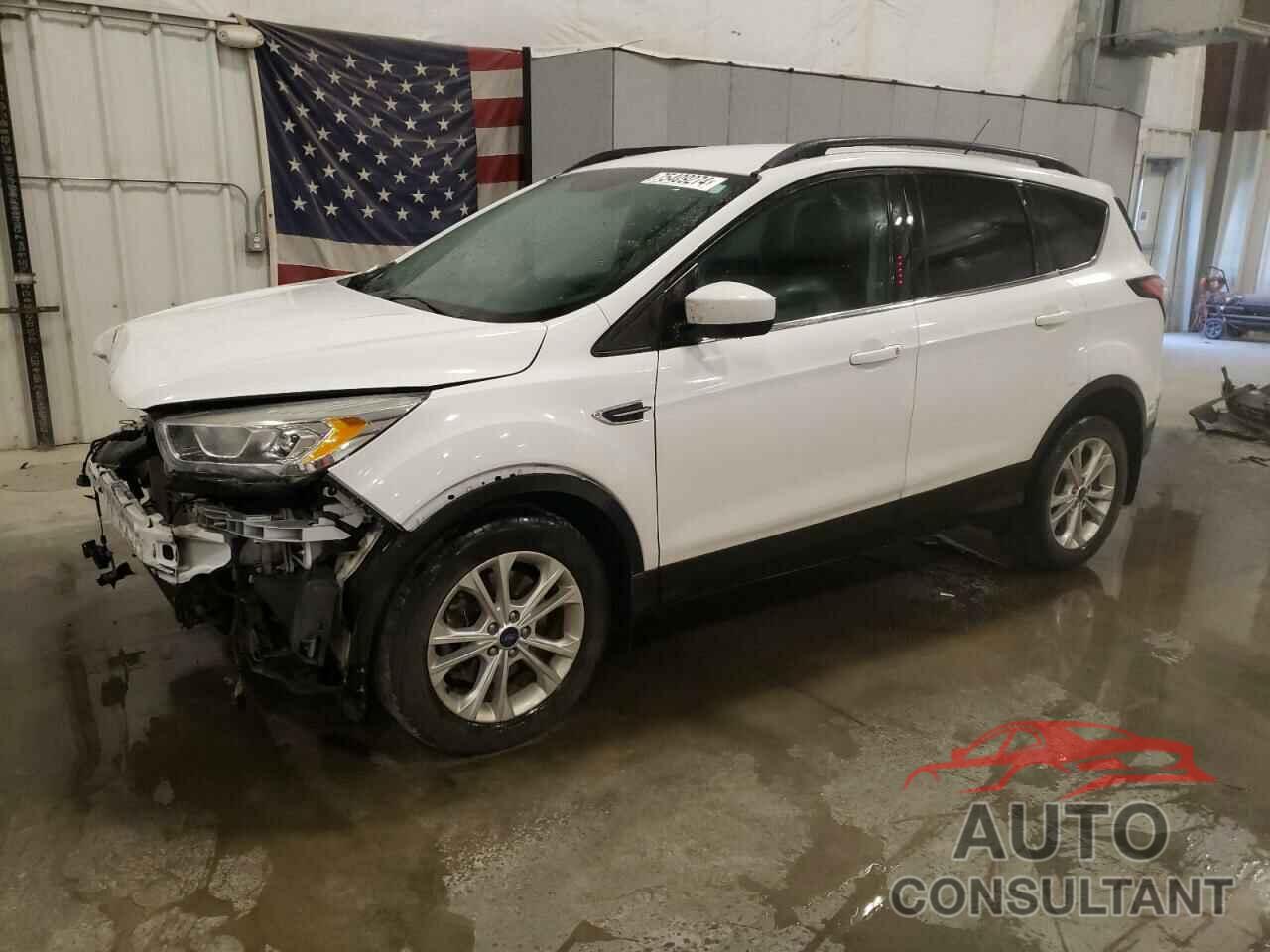FORD ESCAPE 2017 - 1FMCU9GD1HUD09717