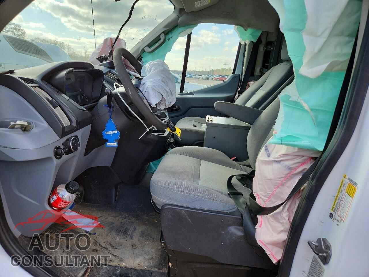 FORD TRANSIT 2017 - 1FTYR2YM4HKB51922
