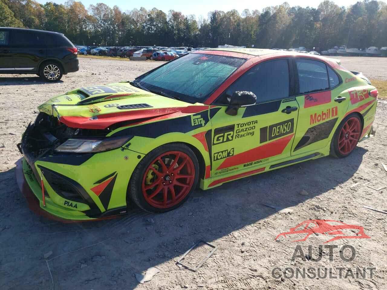 TOYOTA CAMRY 2018 - 4T1BZ1HK9JU020084