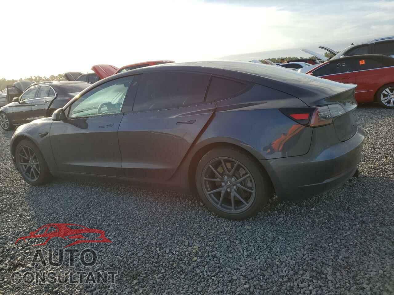 TESLA MODEL 3 2018 - 5YJ3E1EB2JF116740