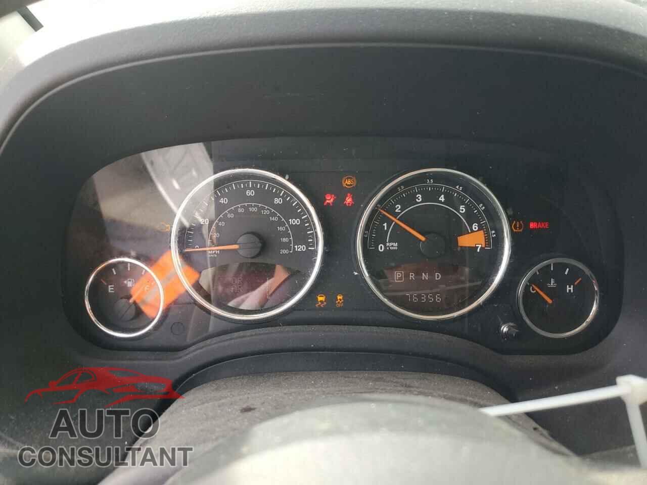 JEEP COMPASS 2017 - 1C4NJCEB3HD169075