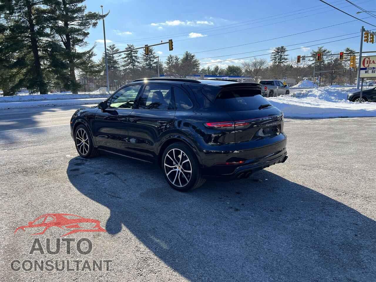 PORSCHE CAYENNE 2019 - WP1AF2AY5KDA80246