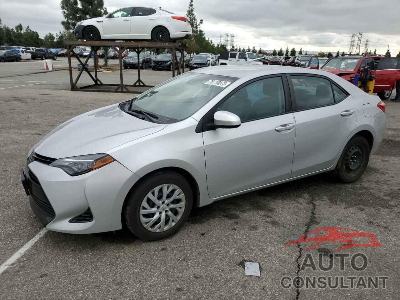 TOYOTA COROLLA 2017 - 5YFBURHE9HP696909