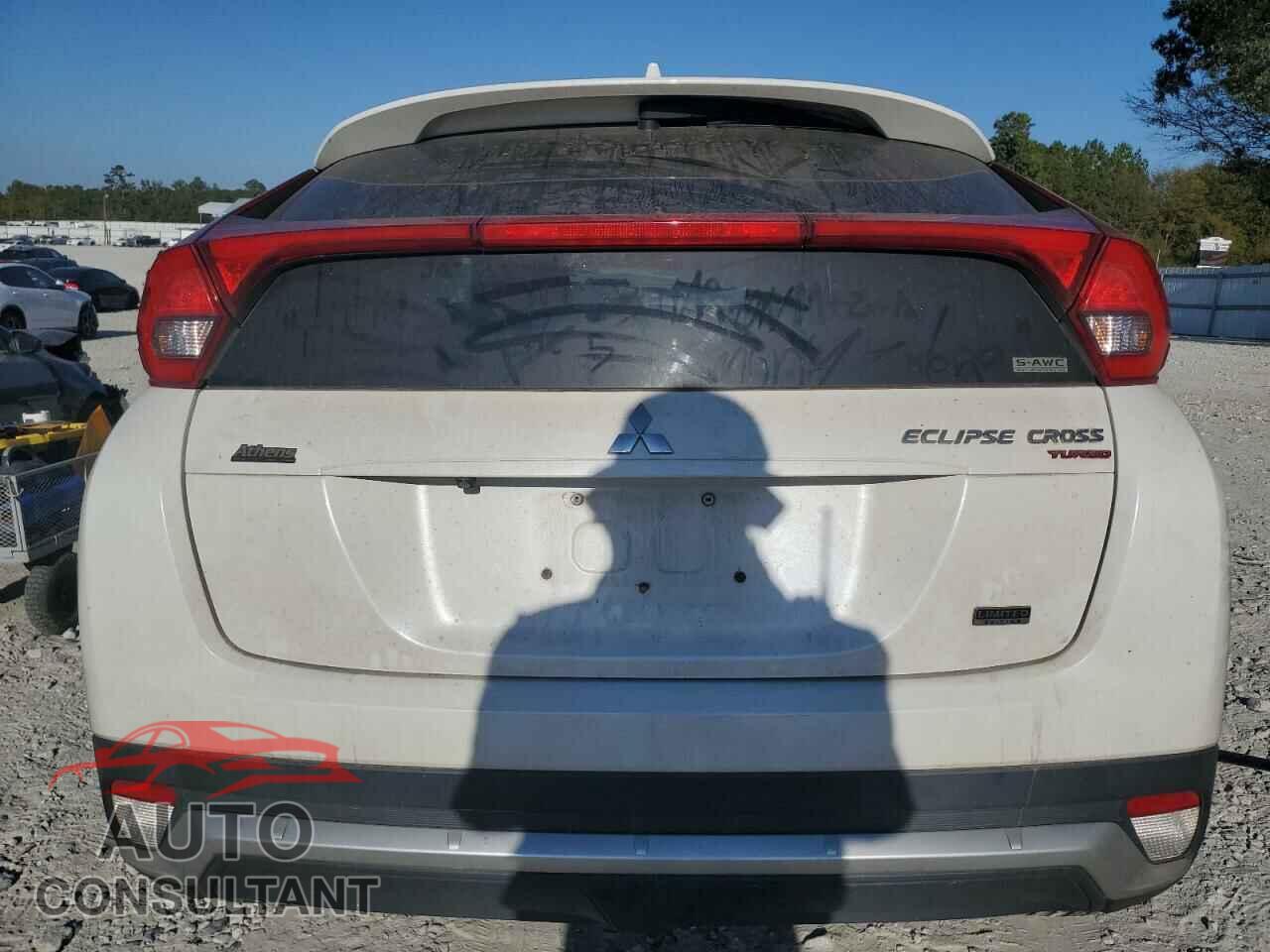 MITSUBISHI ECLIPSE 2018 - JA4AT4AA3JZ044981
