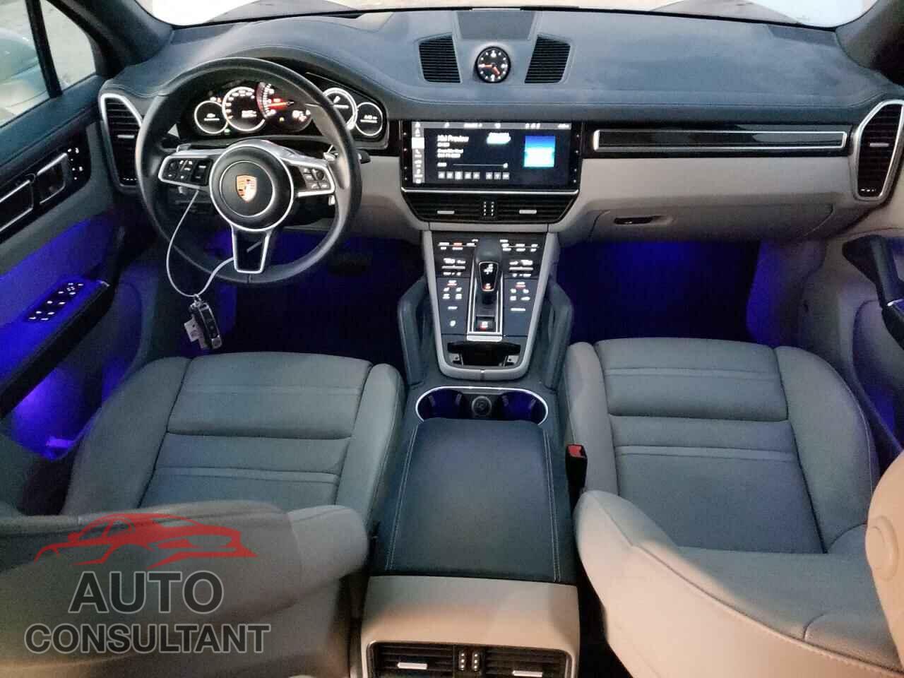 PORSCHE CAYENNE 2019 - WP1AA2AY5KDA08378