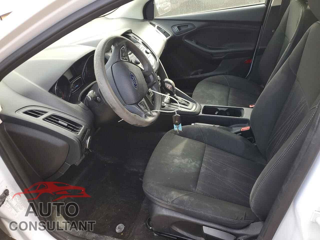 FORD FOCUS S 2017 - 1FADP3E29HL306686