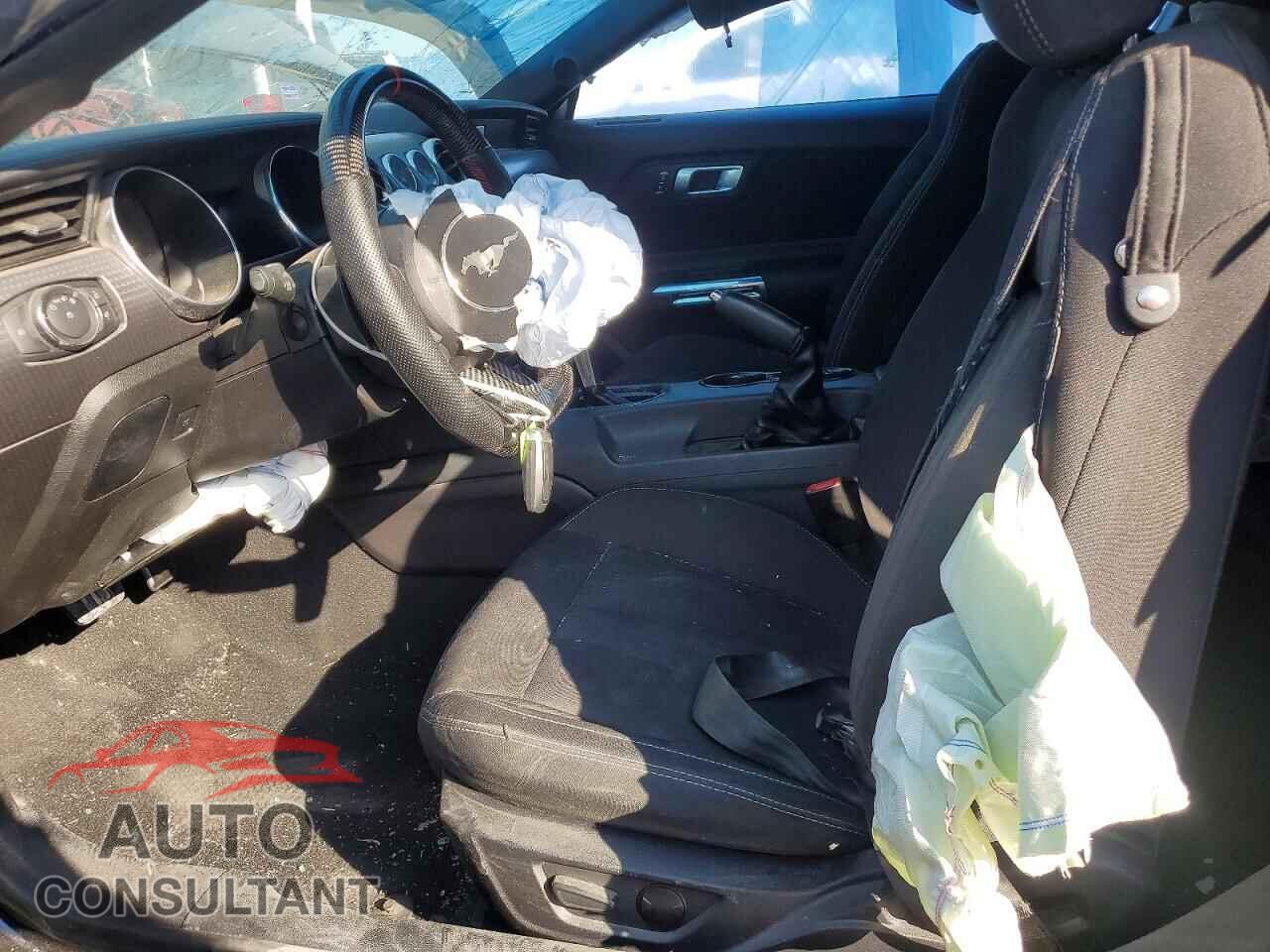 FORD MUSTANG 2021 - 1FA6P8CF4M5113338