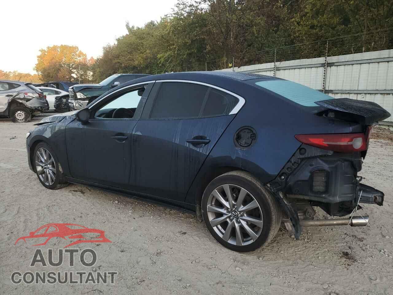 MAZDA 3 2021 - JM1BPABL2M1316517