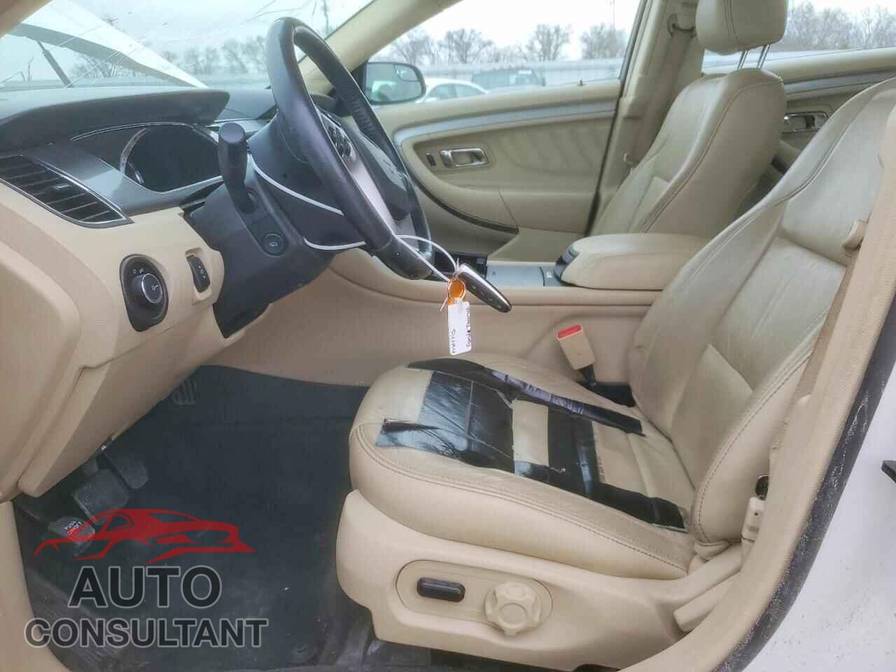 FORD TAURUS 2016 - 1FAHP2E85GG146331