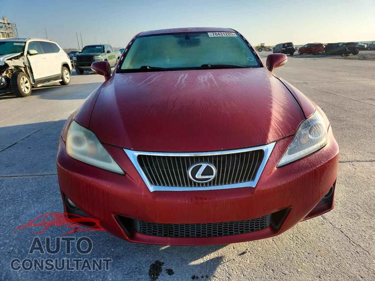 LEXUS IS 2011 - JTHBF5C23B5143630