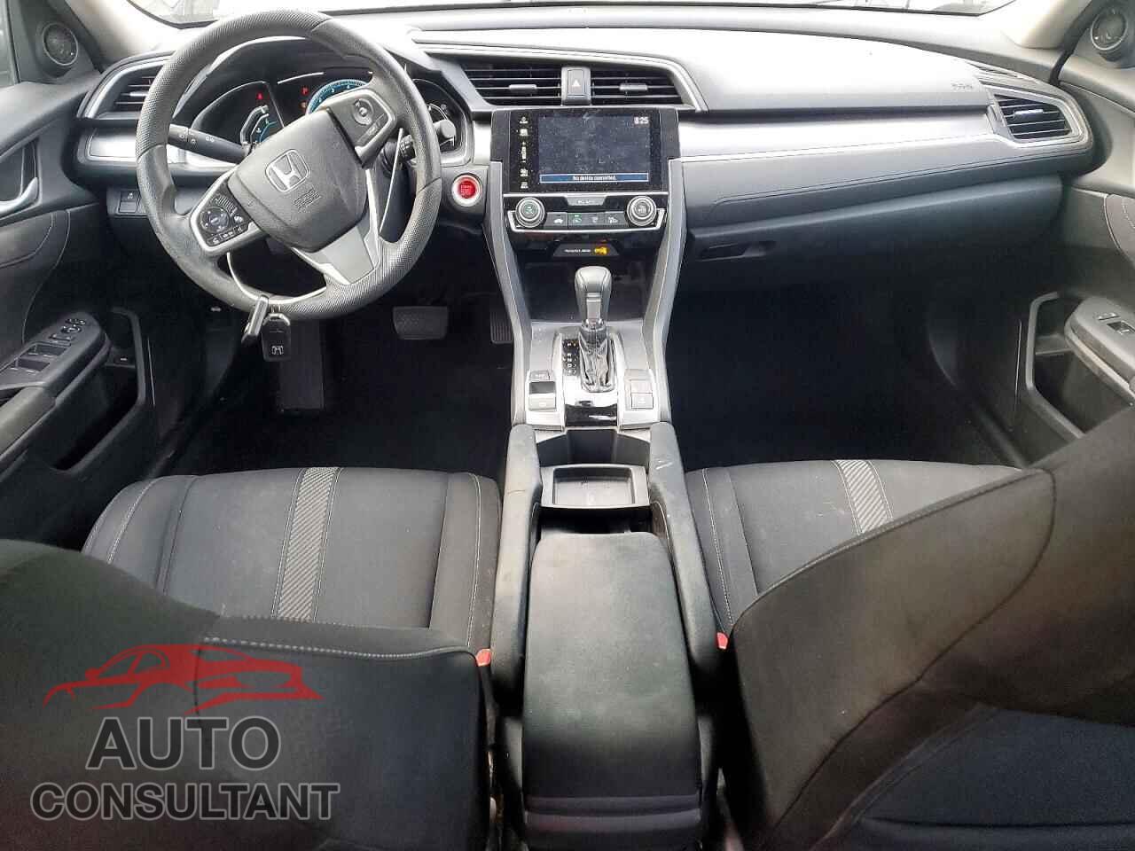 HONDA CIVIC 2017 - 2HGFC2F70HH531533