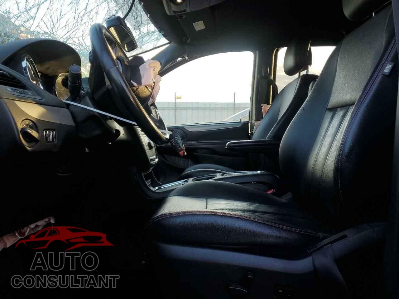 DODGE CARAVAN 2017 - 2C4RDGEG7HR686713
