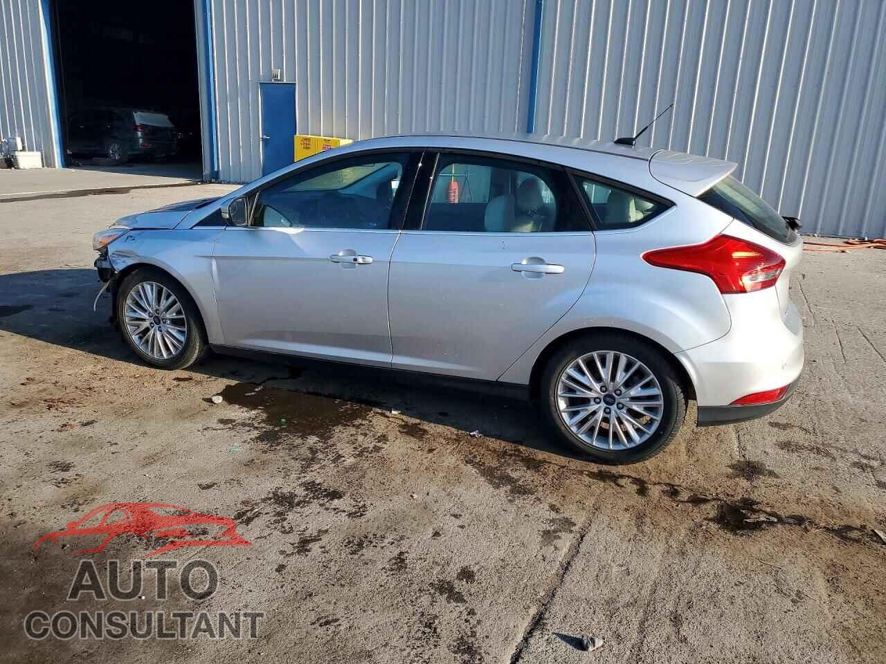 FORD FOCUS 2016 - 1FADP3N20GL298878