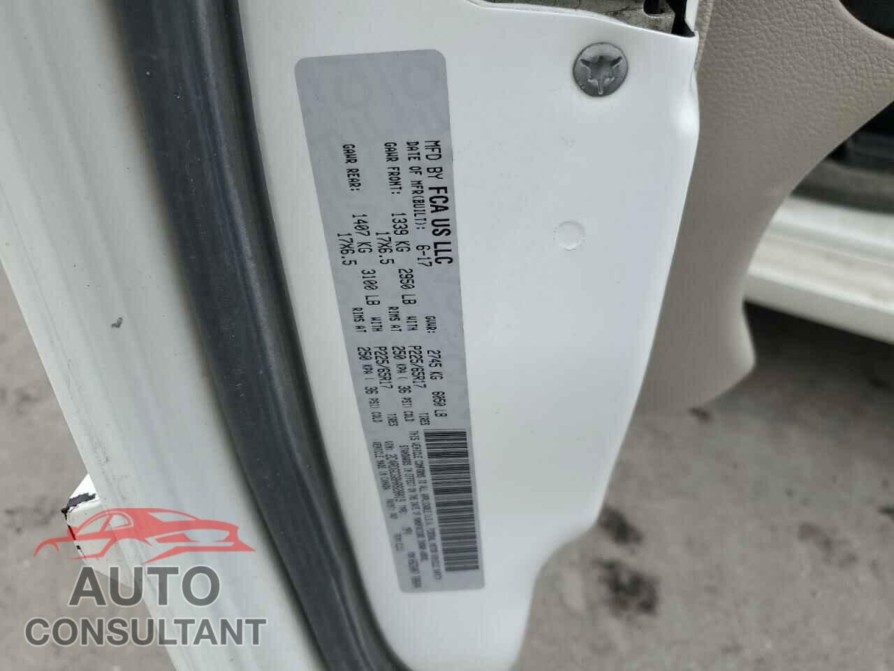 DODGE CARAVAN 2017 - 2C4RDGCG8HR828019