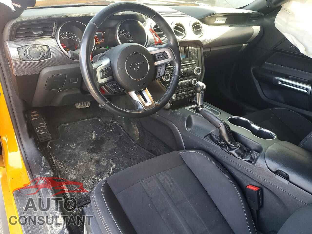 FORD MUSTANG 2018 - 1FA6P8CF2J5135429