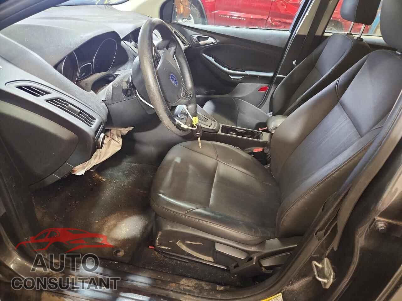 FORD FOCUS 2016 - 1FADP3F25GL377994
