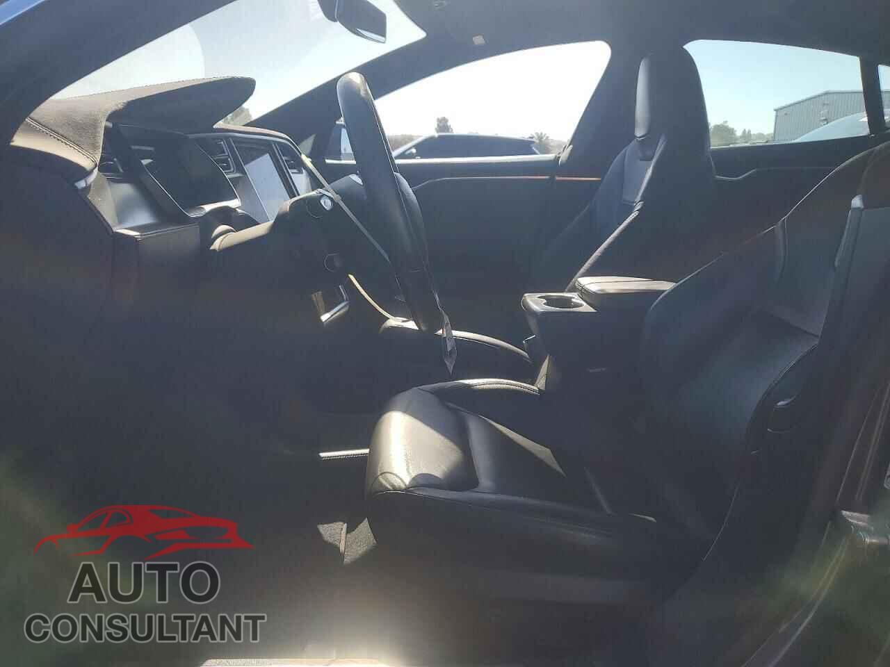 TESLA MODEL S 2016 - 5YJSA1E27GF132772