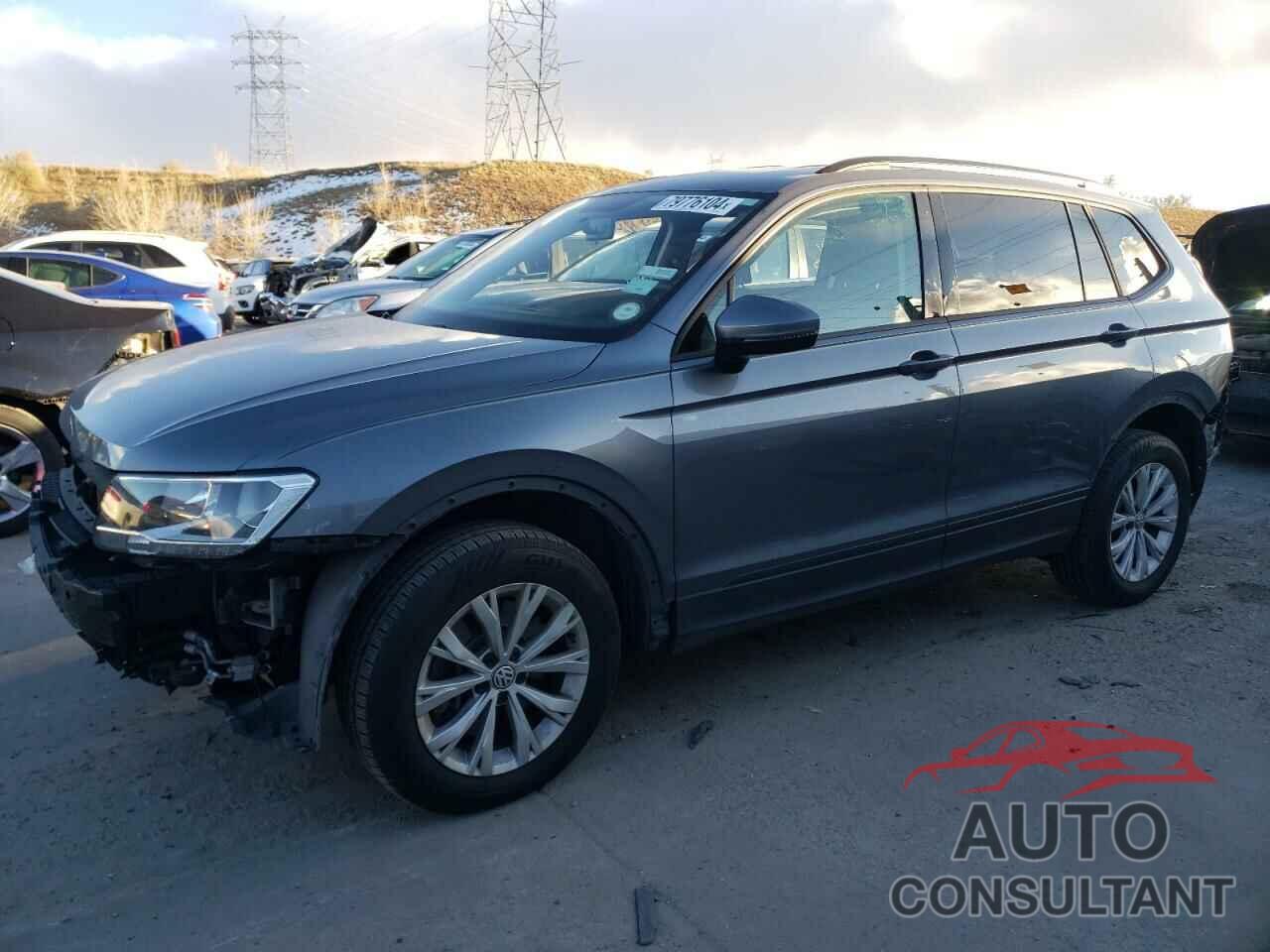 VOLKSWAGEN TIGUAN 2019 - 3VV0B7AXXKM032325