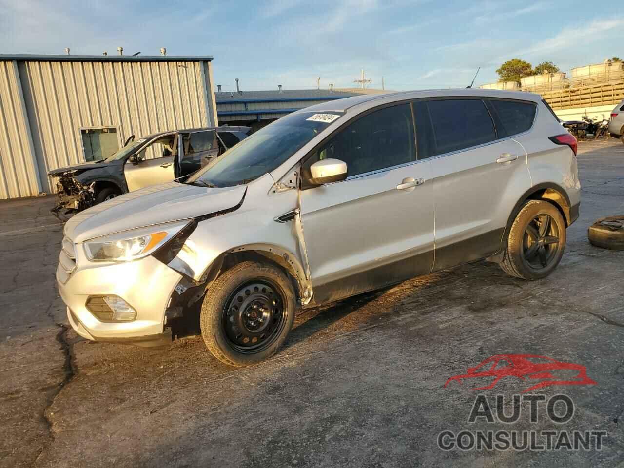 FORD ESCAPE 2019 - 1FMCU0GD4KUC02826