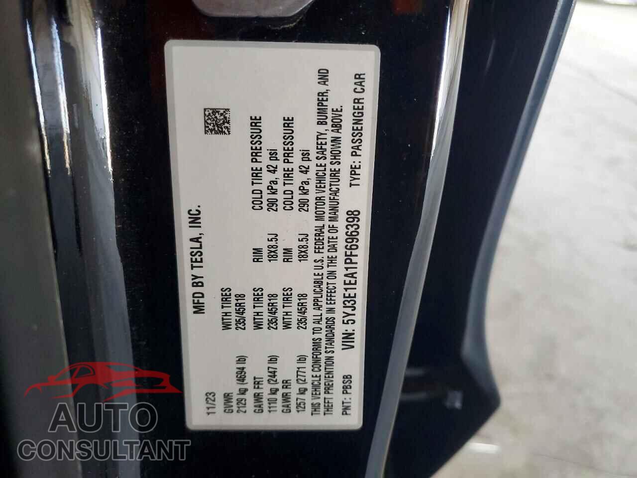 TESLA MODEL 3 2023 - 5YJ3E1EA1PF696398
