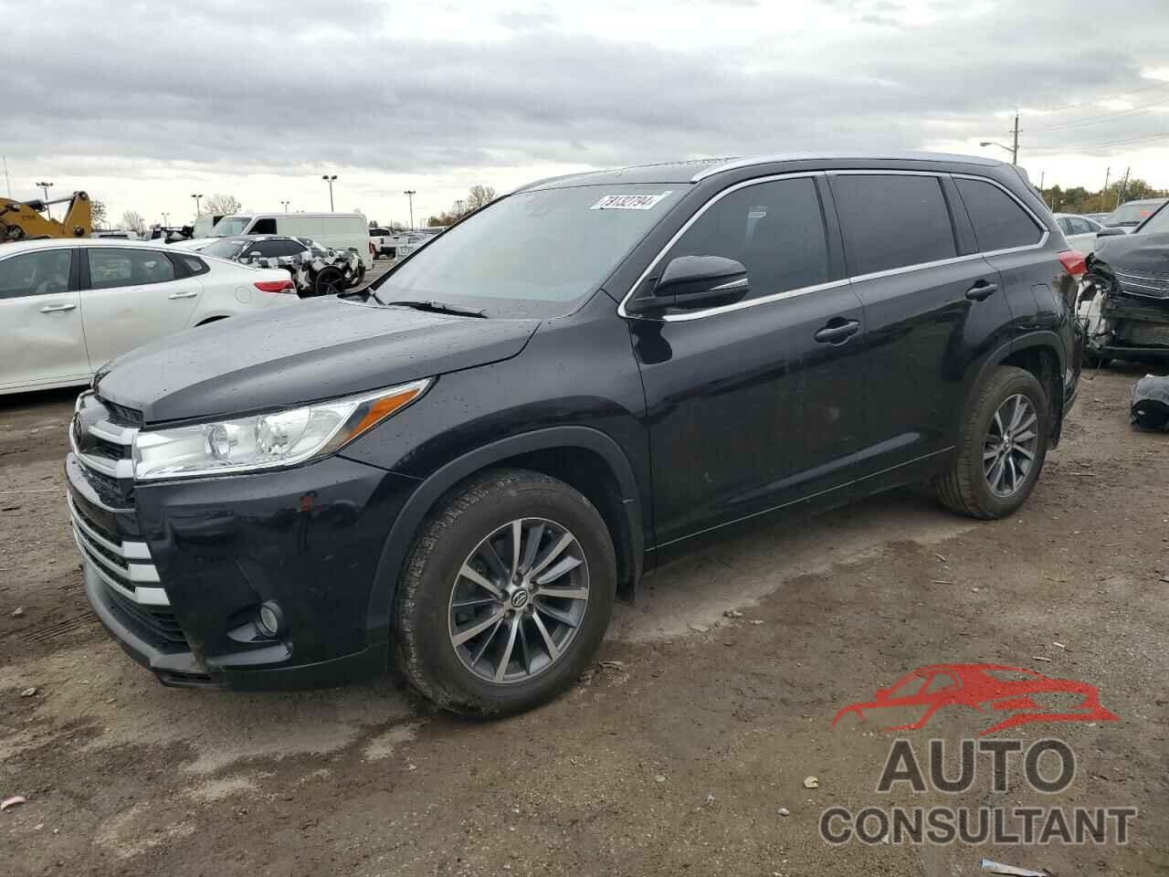 TOYOTA HIGHLANDER 2018 - 5TDJZRFH6JS527499