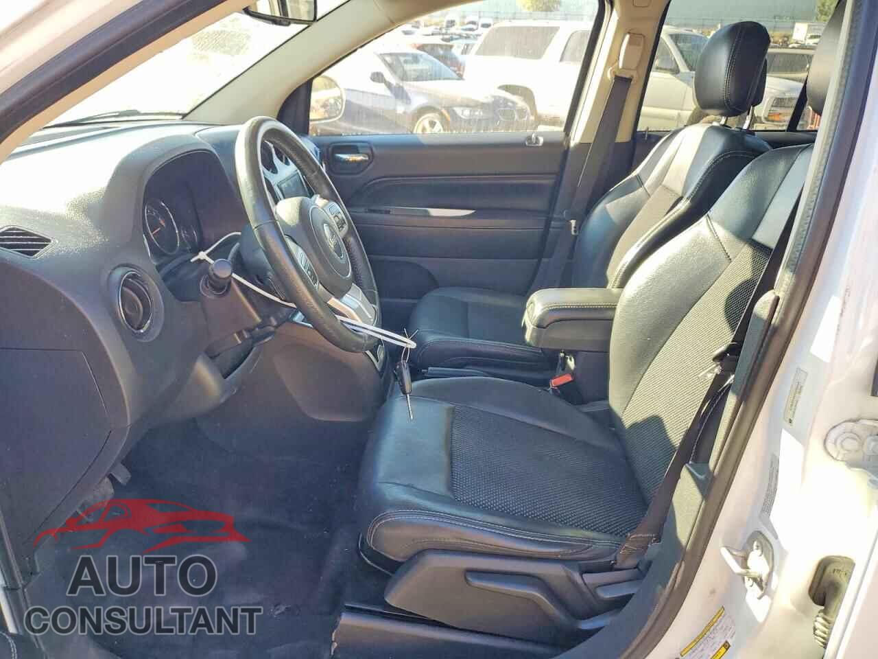 JEEP COMPASS 2015 - 1C4NJDEBXFD259441