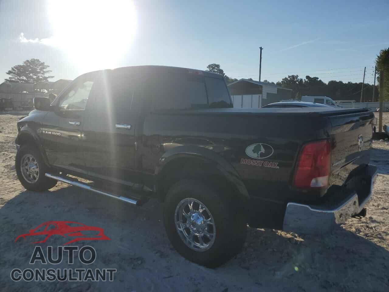 DODGE RAM 1500 2012 - 1C6RD7LT5CS201712