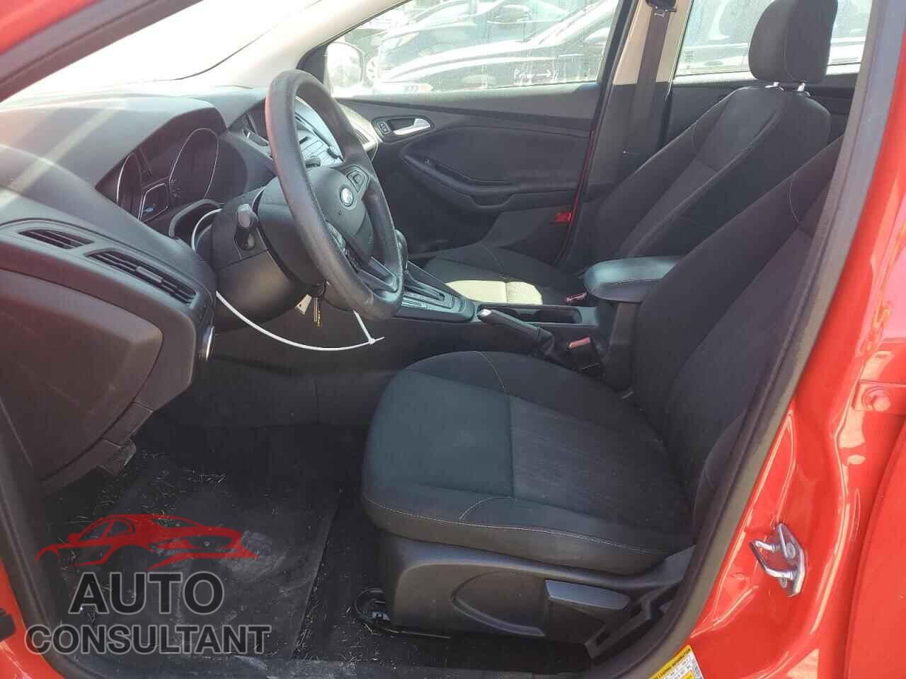 FORD FOCUS 2017 - 1FADP3K24HL248202