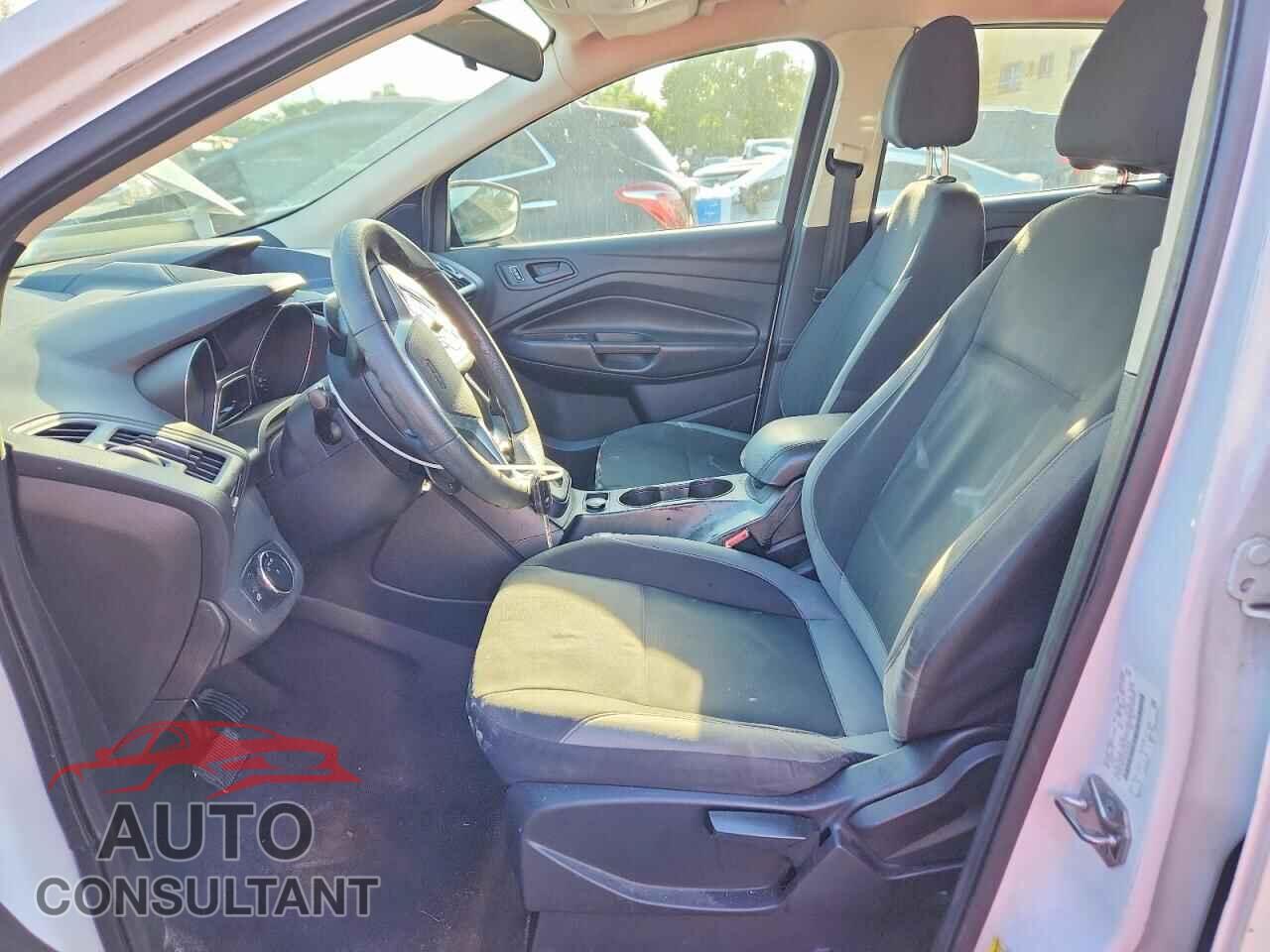 FORD ESCAPE 2014 - 1FMCU0F77EUE47832