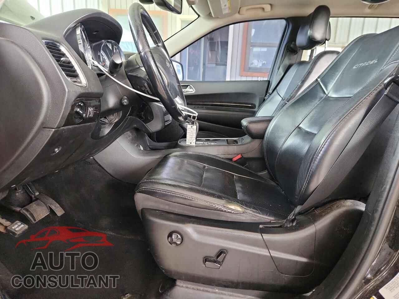 DODGE DURANGO 2013 - 1C4RDJEG6DC608892