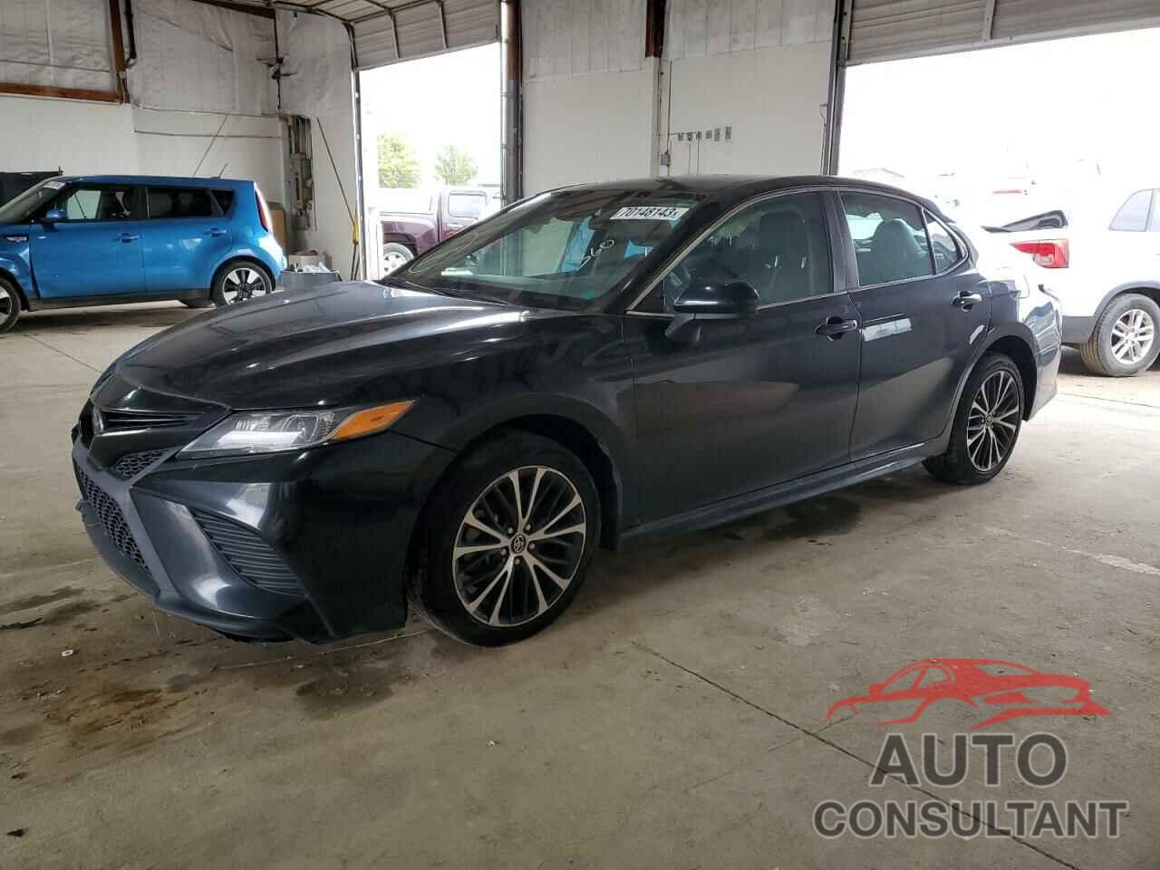 TOYOTA CAMRY 2019 - 4T1B11HK2KU725091