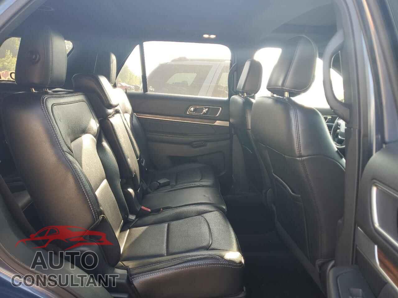 FORD EXPLORER 2018 - 1FM5K8F89JGB91403