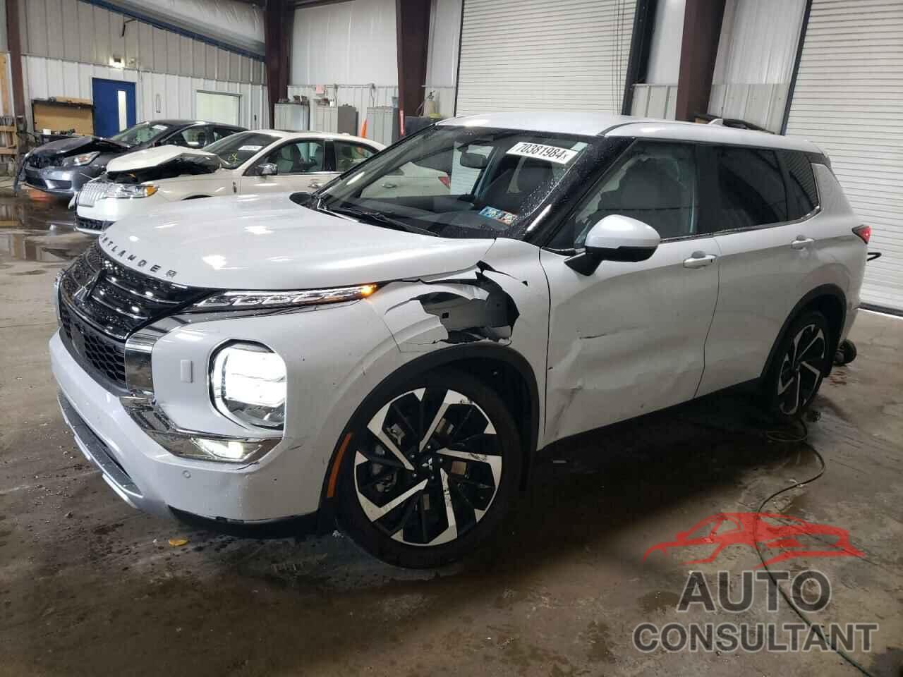 MITSUBISHI OUTLANDER 2024 - JA4J4VA83RZ034625