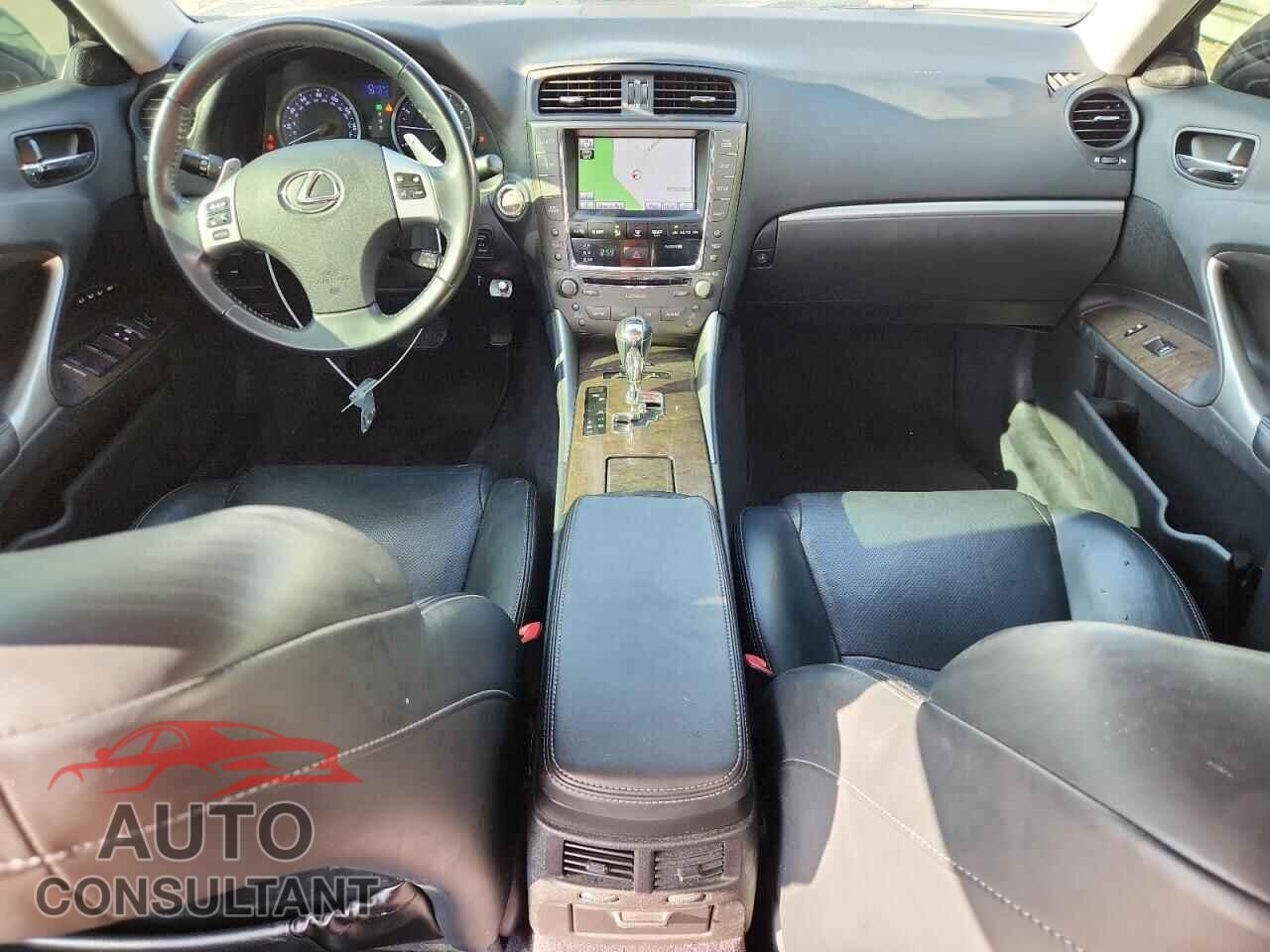 LEXUS IS 2011 - JTHCE5C20B5001467