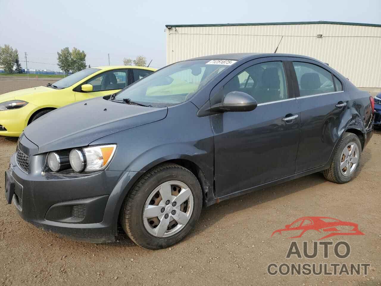 CHEVROLET SONIC 2013 - 1G1JC5SH5D4185066