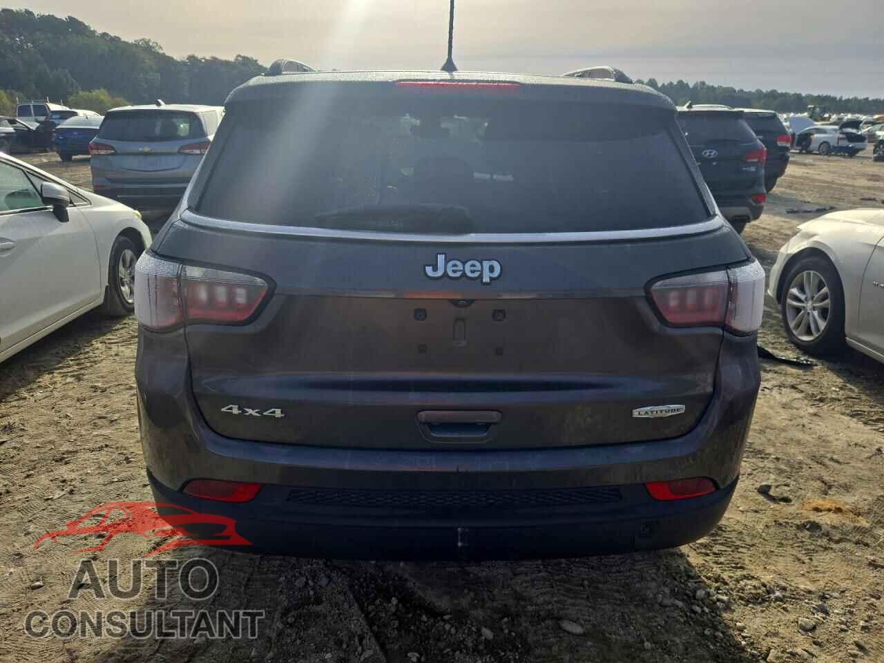 JEEP COMPASS 2017 - 3C4NJDBB6HT692790