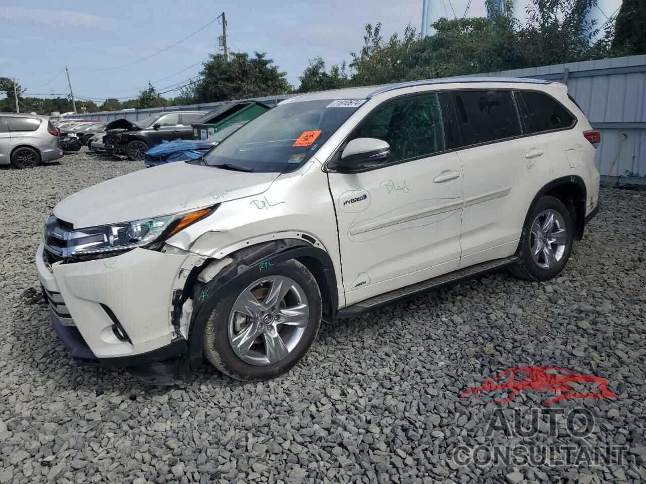 TOYOTA HIGHLANDER 2017 - 5TDDGRFH4HS033428