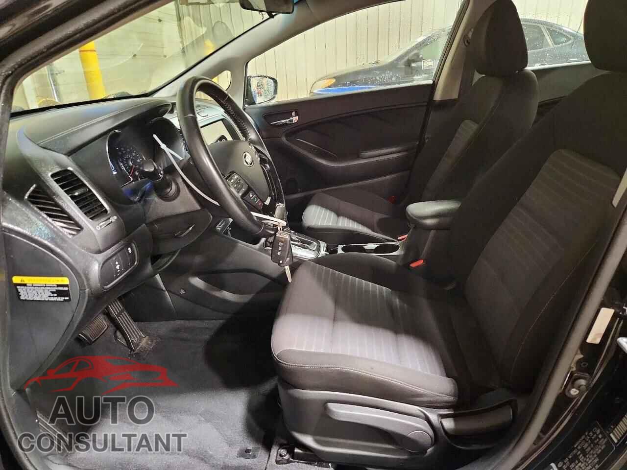 KIA FORTE 2017 - 3KPFL4A76HE111949