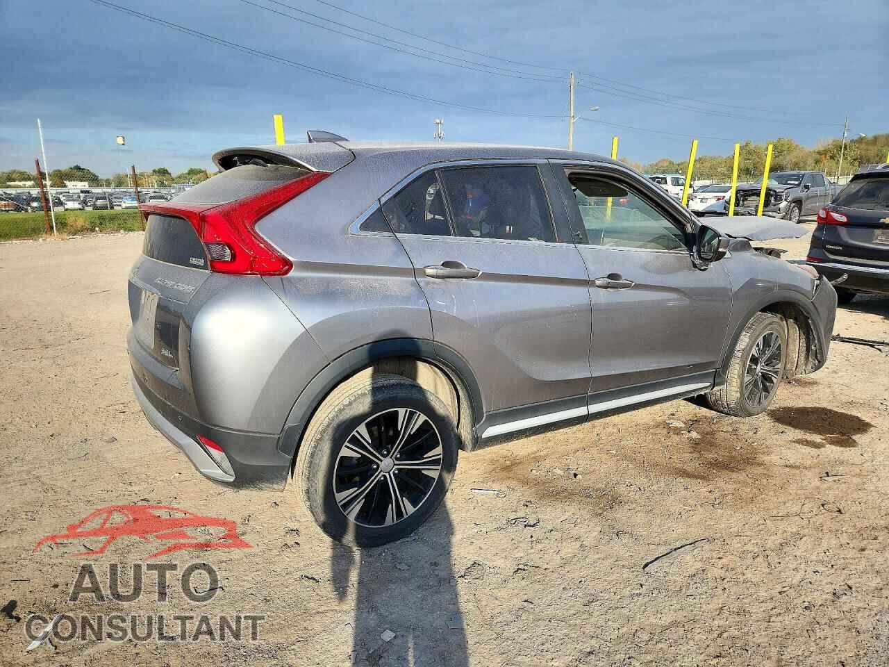 MITSUBISHI ECLIPSE 2018 - JA4AT5AA8JZ042441