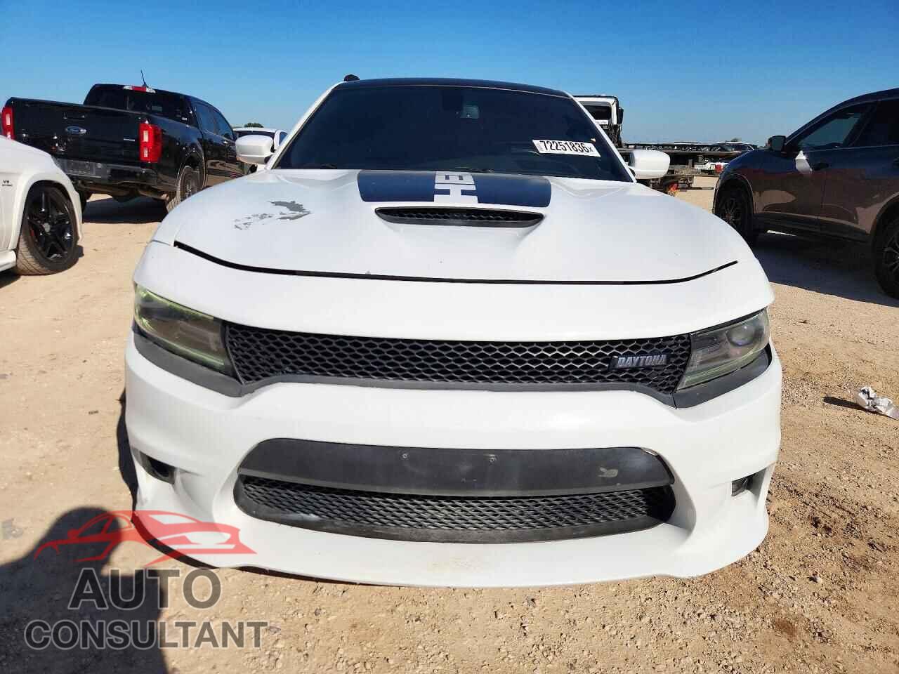 DODGE CHARGER 2017 - 2C3CDXCT2HH520521