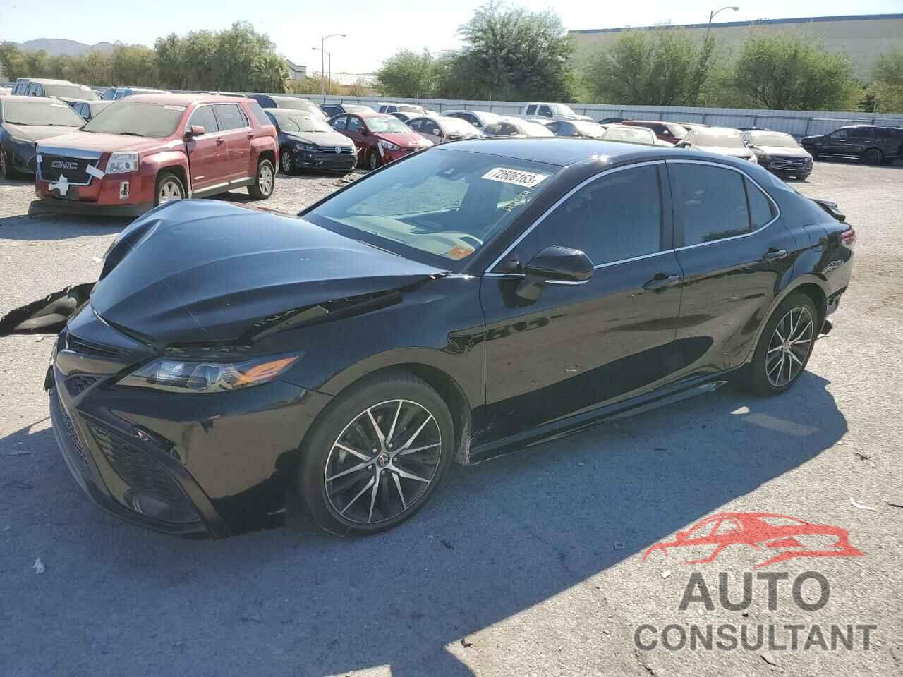 TOYOTA CAMRY 2022 - 4T1G11AK1NU068966